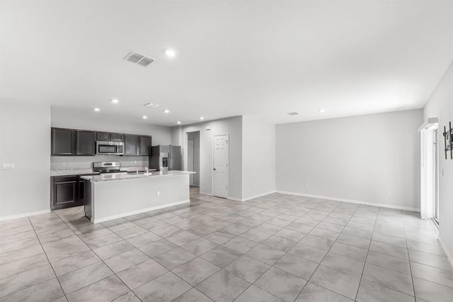 3351 Liberty Square Way, Fort Pierce, FL 34982