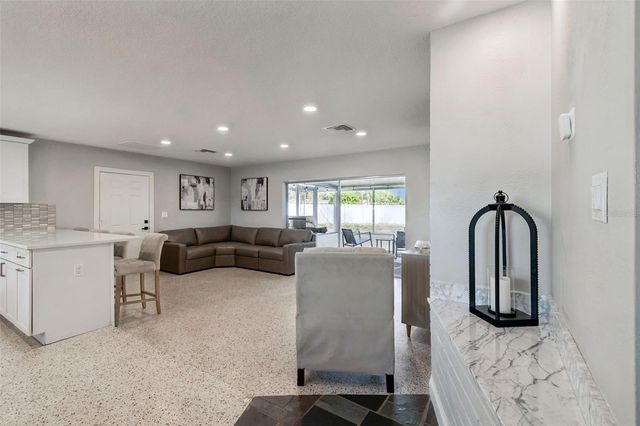 4431 16TH AVENUE N, St Petersburg, FL 33713