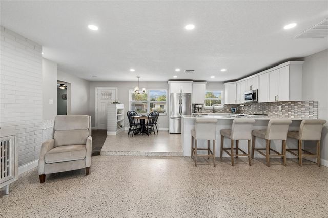 4431 16TH AVENUE N, St Petersburg, FL 33713