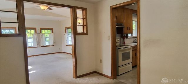 1321 Richmoor Road, Springfield, OH 45503