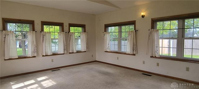 1321 Richmoor Road, Springfield, OH 45503