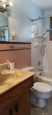 1321 Richmoor Road, Springfield, OH 45503