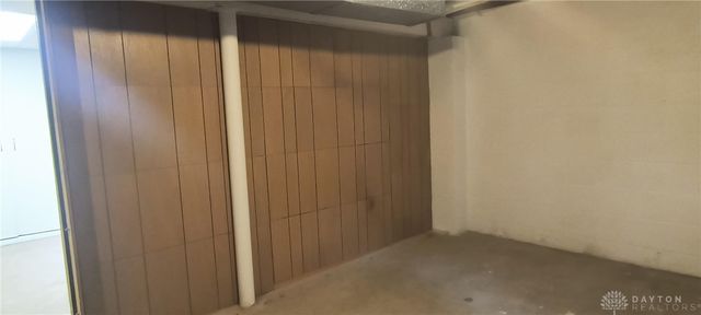 1321 Richmoor Road, Springfield, OH 45503