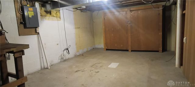 1321 Richmoor Road, Springfield, OH 45503