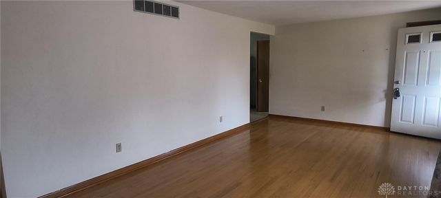 1321 Richmoor Road, Springfield, OH 45503