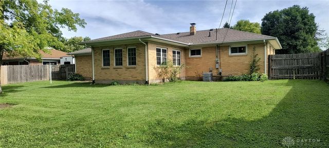 1321 Richmoor Road, Springfield, OH 45503