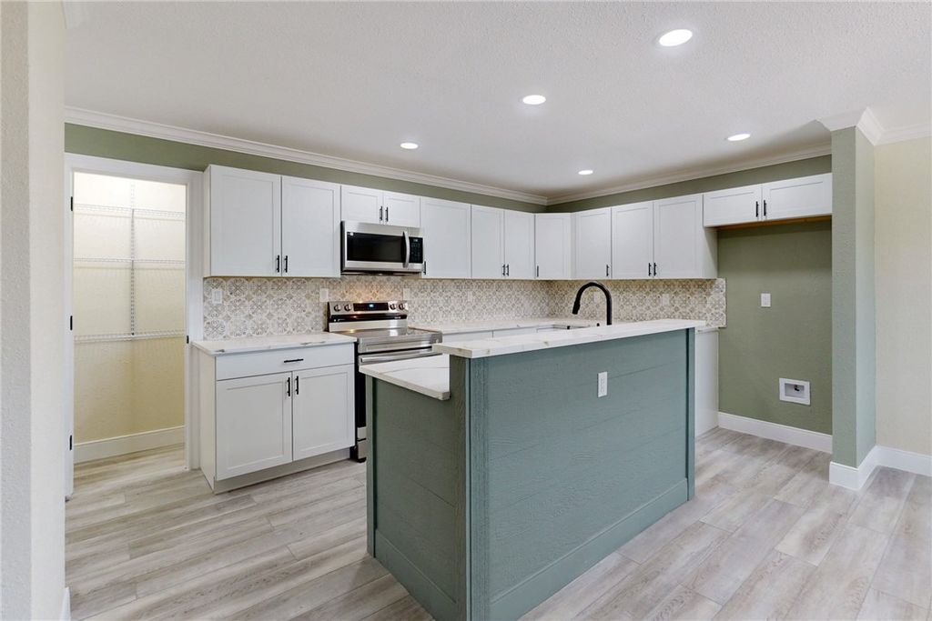1121 Lowery Street, Bryan, TX 77803 — photo 5