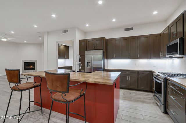 6489 CALLE PLACIDO Drive, El Paso, TX 79912