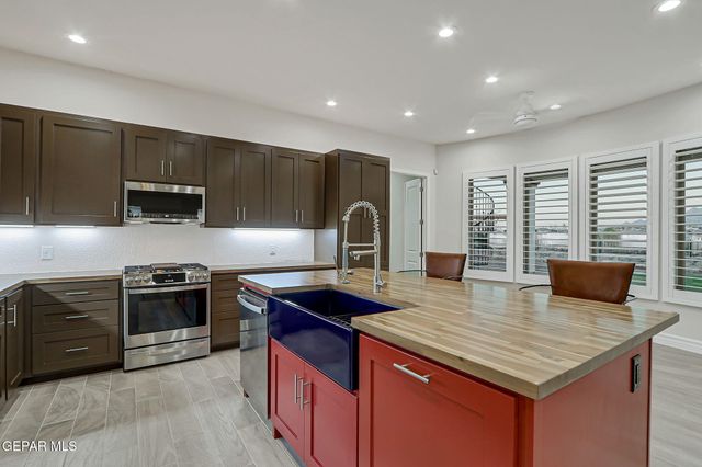 6489 CALLE PLACIDO Drive, El Paso, TX 79912