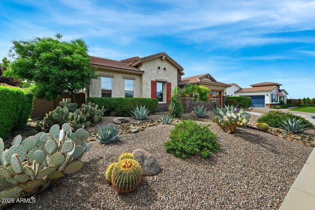 5709 E PARNELL Drive, Cave Creek, AZ 85331 — photo 2