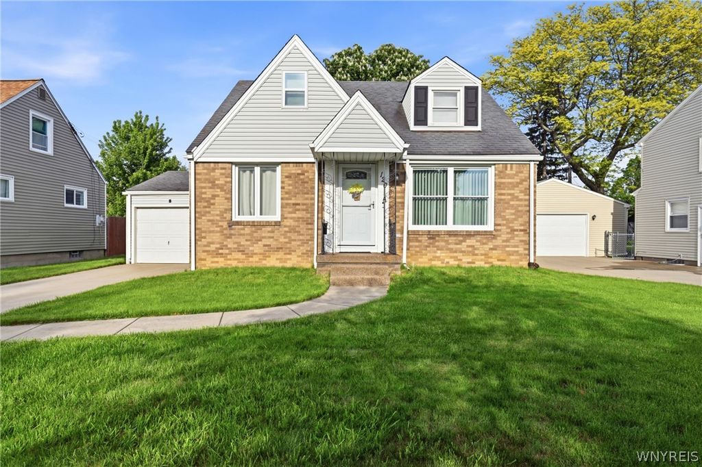 120 Sherwin Drive, Tonawanda, NY 14150