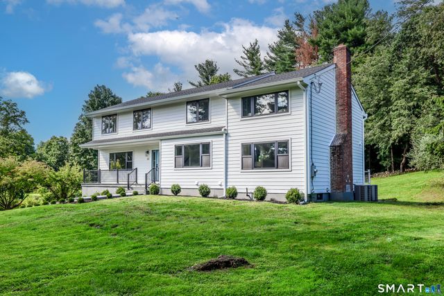 22 Beaver Brook Road, Ridgefield, CT 06877