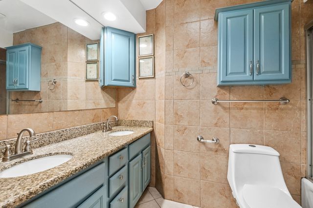 9738 Keystone Avenue, Skokie, IL 60076