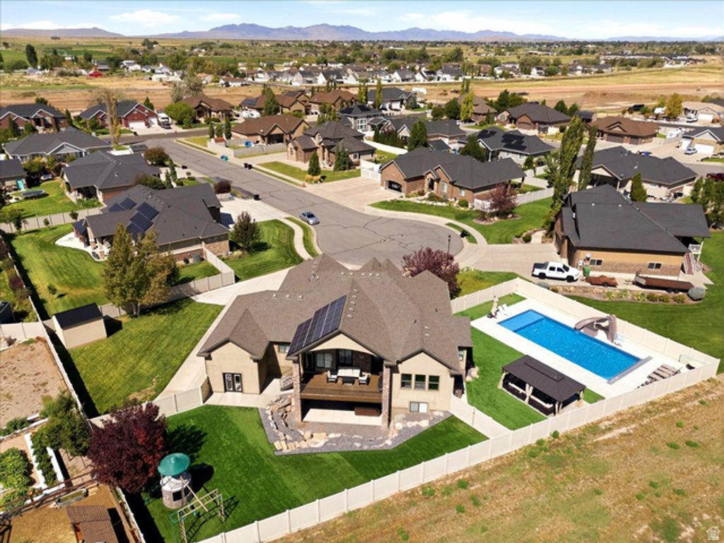 4091 W 1200 N, West Point, UT 84015 — exterior