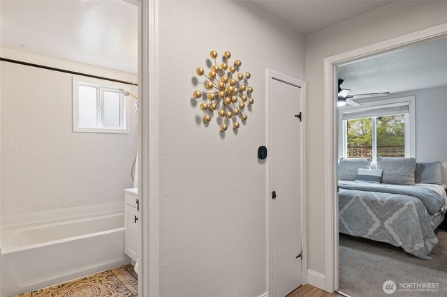 11 R Street SE, Auburn, WA 98002