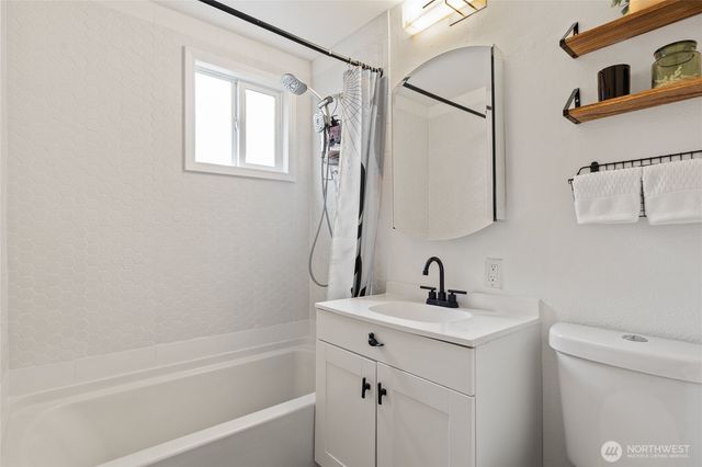 11 R Street SE, Auburn, WA 98002