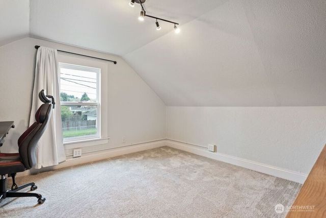 11 R Street SE, Auburn, WA 98002