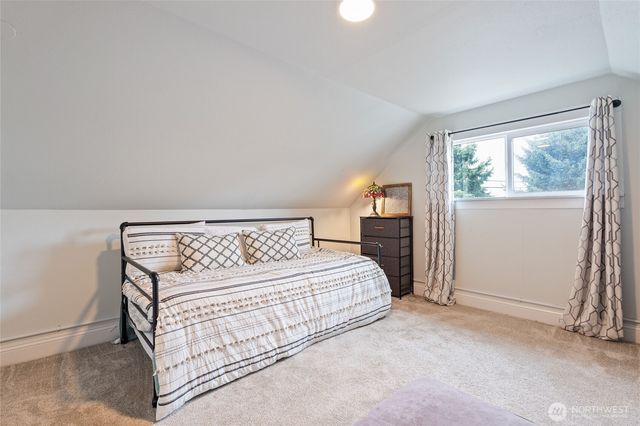 11 R Street SE, Auburn, WA 98002