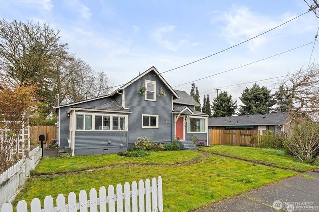 11 R Street SE, Auburn, WA 98002