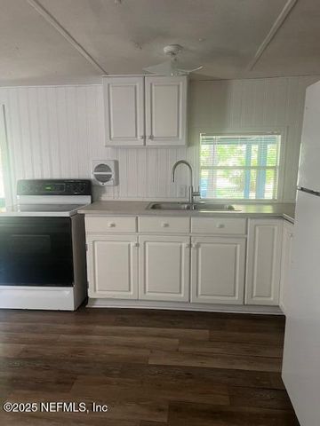 12523 SW 81ST Avenue, Starke, FL 32091