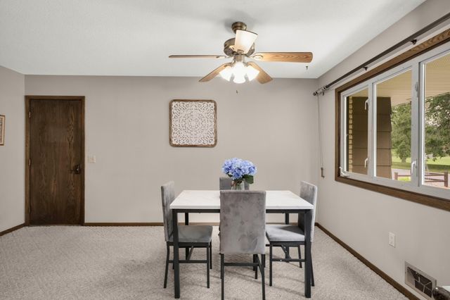 1119 Park Lane, Hastings, MN 55033