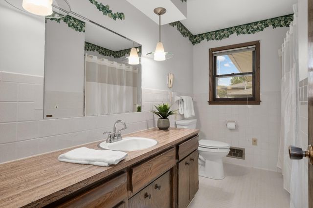 1119 Park Lane, Hastings, MN 55033
