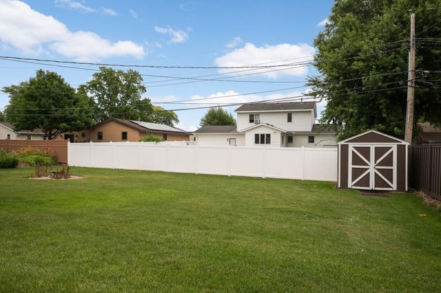 1119 Park Lane, Hastings, MN 55033