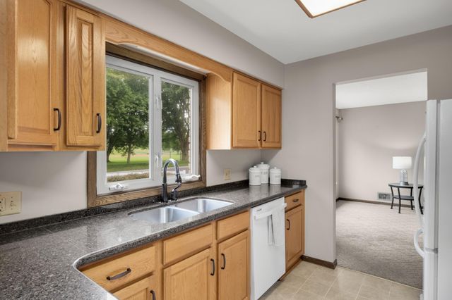 1119 Park Lane, Hastings, MN 55033