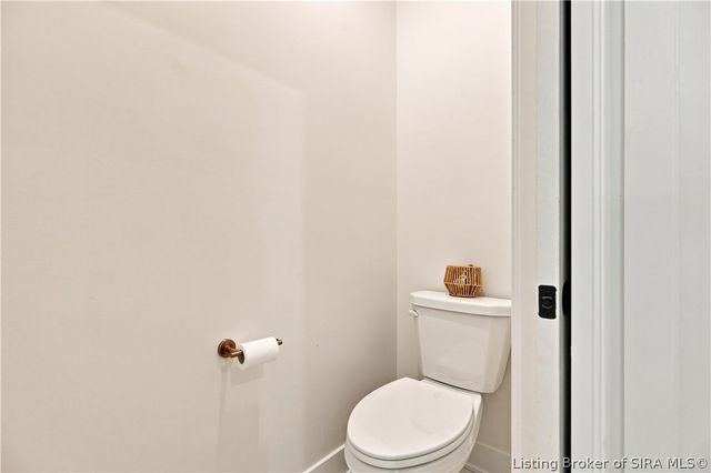 4050 Williams Crossing Way, Jeffersonville, IN 47130