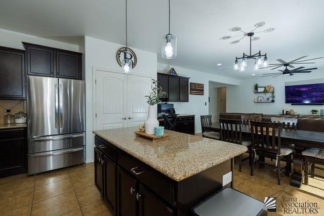 12192 S LAUREL LN, Yuma, AZ 85367