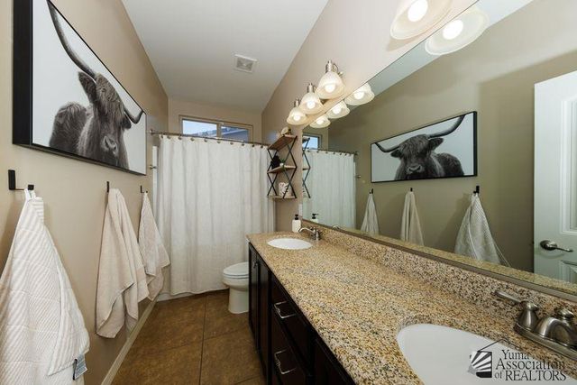12192 S LAUREL LN, Yuma, AZ 85367