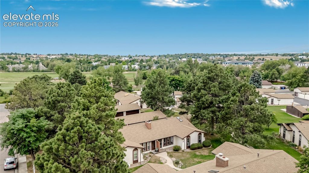 406 Valley Hi Circle B, Colorado Springs, CO 80910 — photo 5