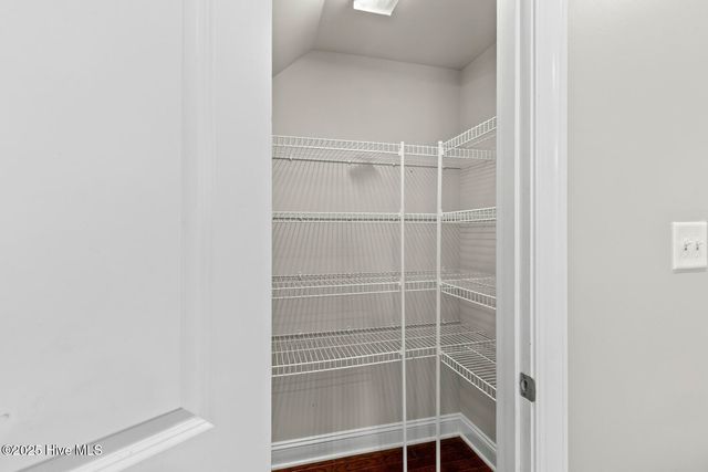 100 Kenna Court, Jacksonville, NC 28540