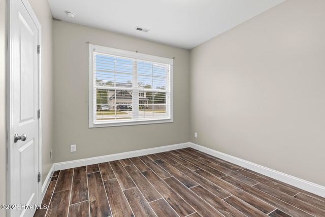 100 Kenna Court, Jacksonville, NC 28540