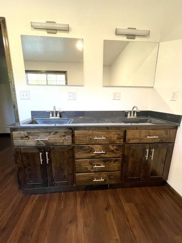 128 Somerset Road, Buffalo, MO 65622