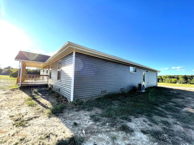 128 Somerset Road, Buffalo, MO 65622