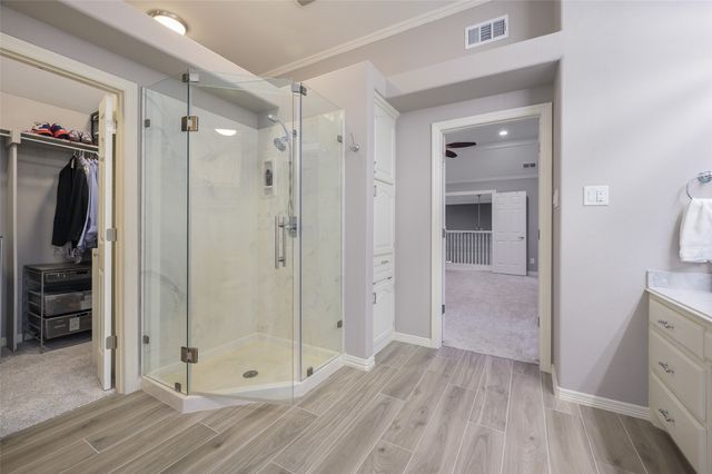 17060 Upper Bay Road, Addison, TX 75001