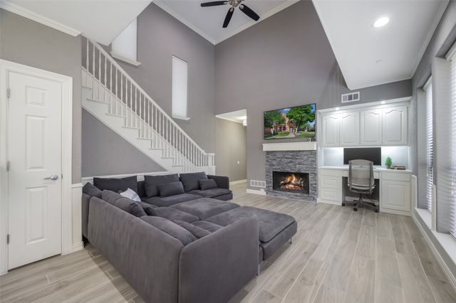17060 Upper Bay Road, Addison, TX 75001