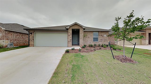 4221 Moonlight Road, Mustang, OK 73064