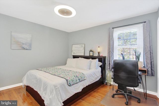 10 OLD FARM LN, New Freedom, PA 17349