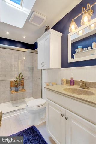 10 OLD FARM LN, New Freedom, PA 17349