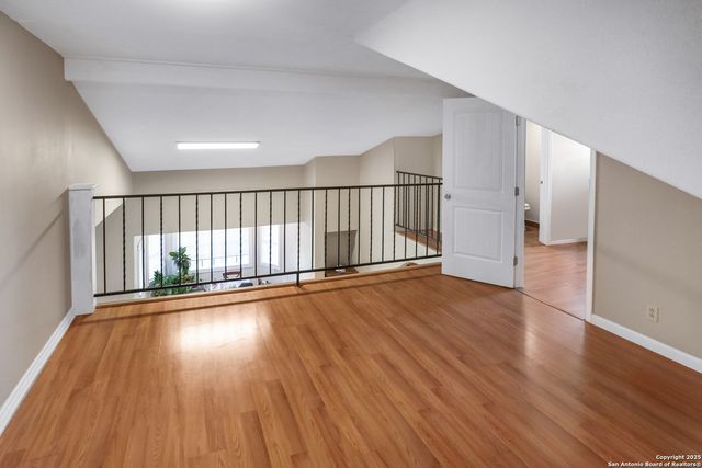 2504 Schwab, Seguin, TX 78155