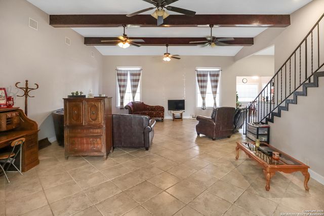 2504 Schwab, Seguin, TX 78155