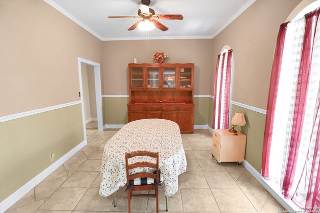 2504 Schwab, Seguin, TX 78155