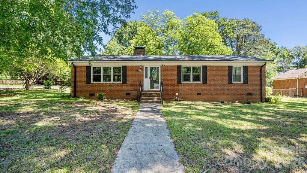 1201 Memory Lane, Monroe, NC 28112