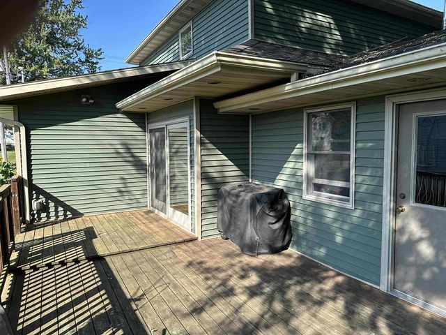 202 W 10TH STREET, Neillsville, WI 54456