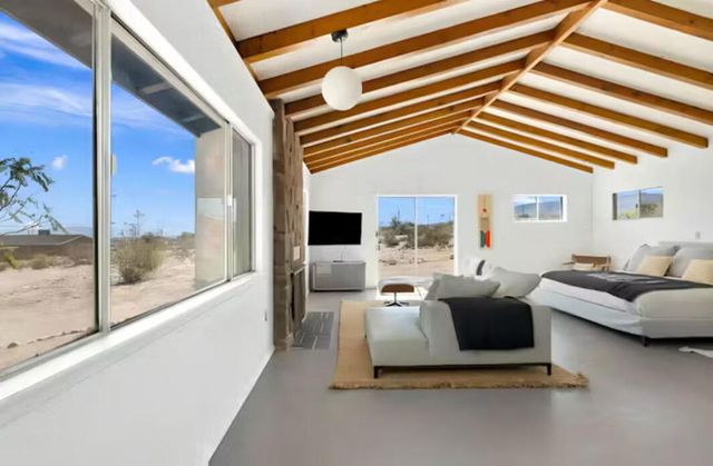 7657 N Star Avenue, 29 Palms, CA 92277