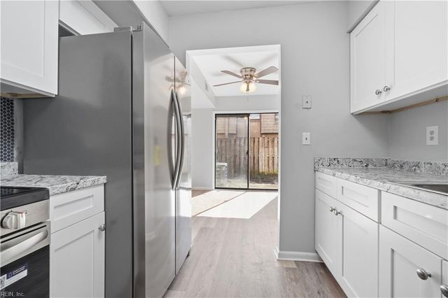 1554 Monterry PL, Newport News, VA 23608