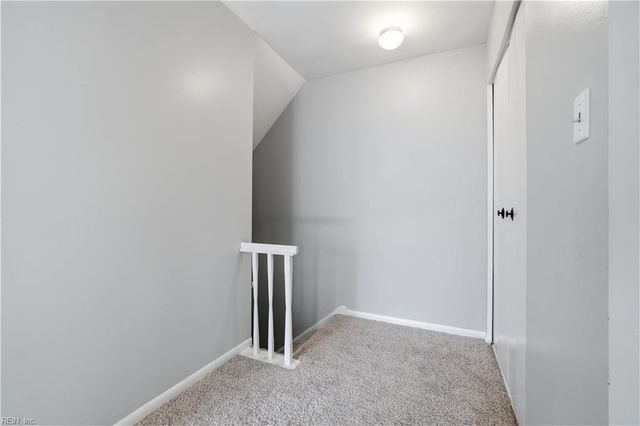 1554 Monterry PL, Newport News, VA 23608