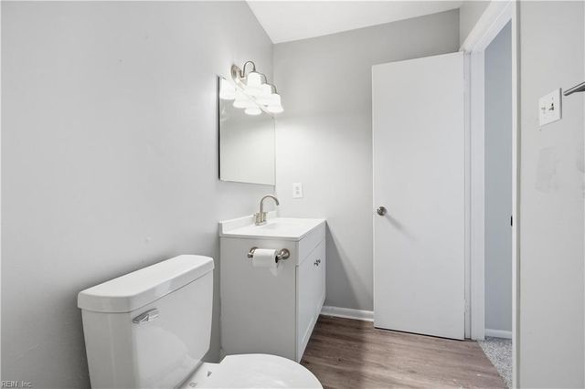 1554 Monterry PL, Newport News, VA 23608